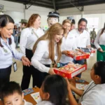Apoyos del SEDIF en Huauchinango benefician a familias damnificadas por lluvias