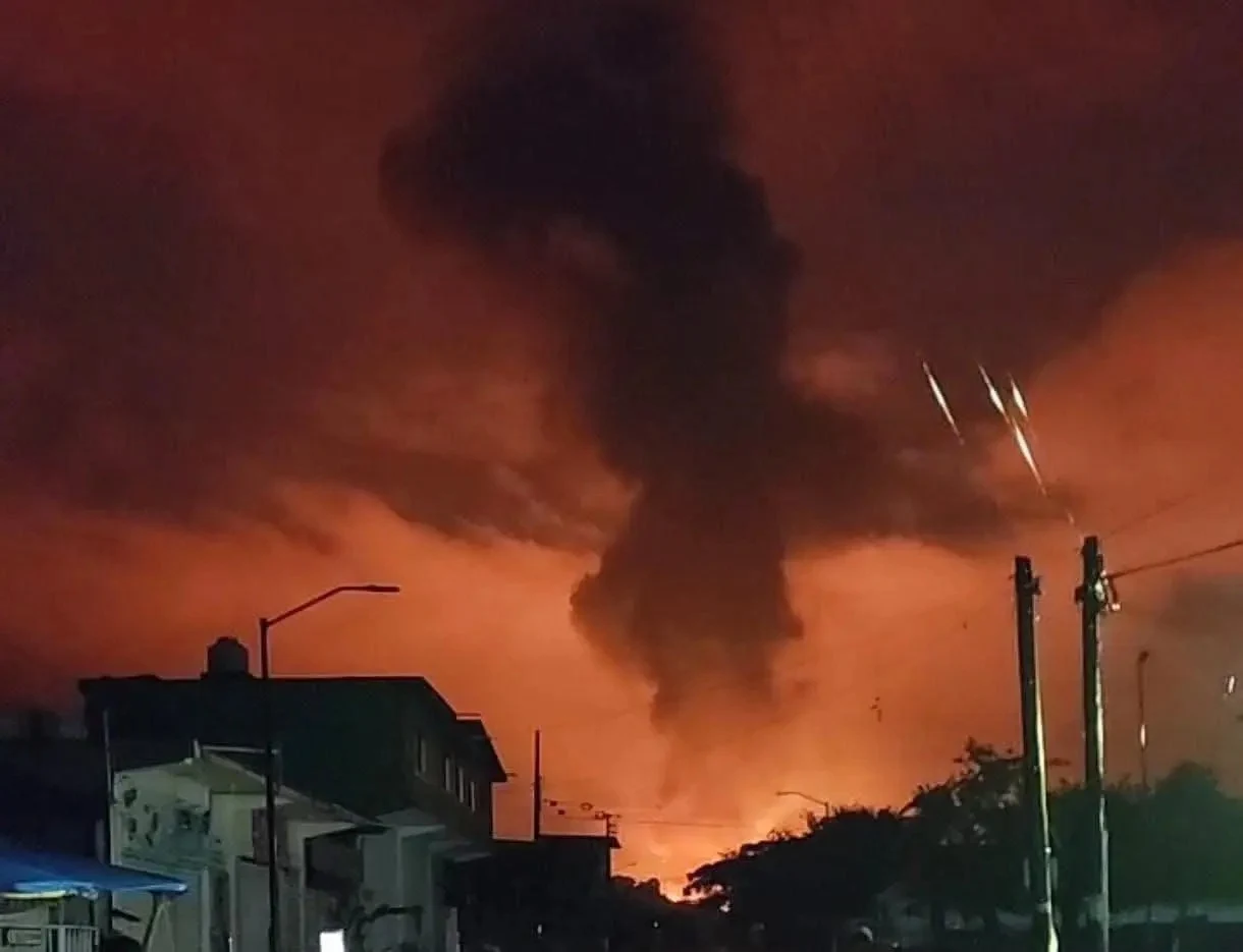 Explosión de ductos de PEMEX en Xicotepec deja severos daños e incomunicación