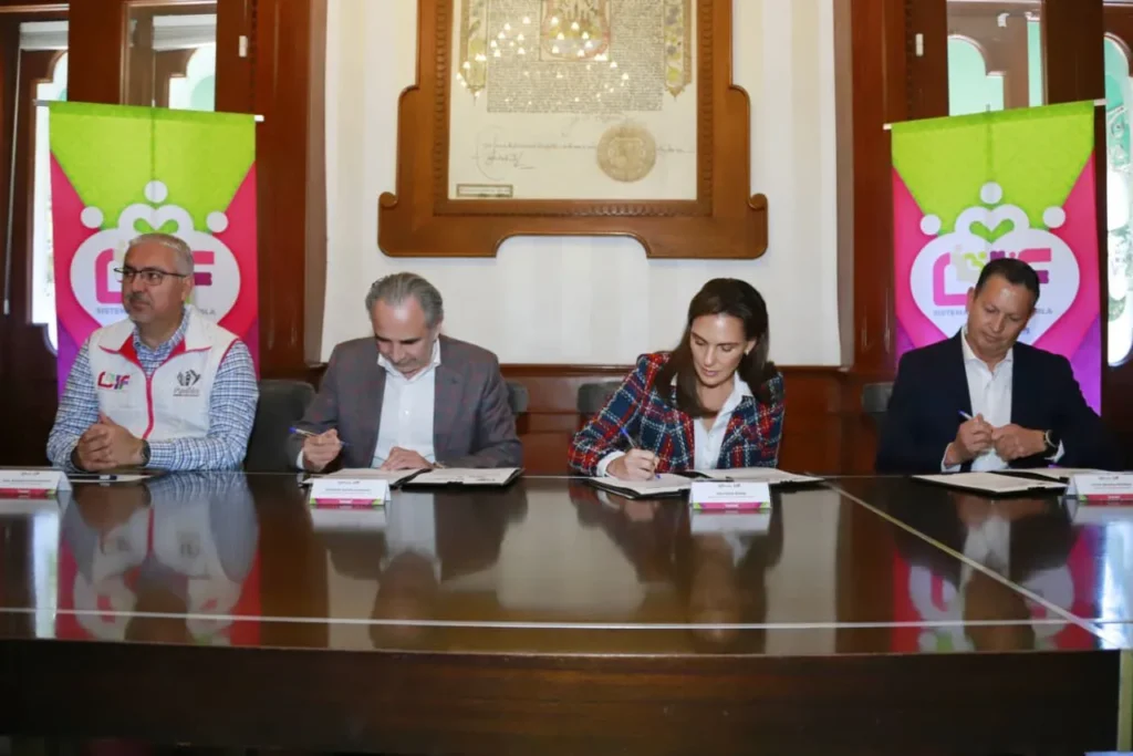 Firma MariElise Budib convenio tripartito para brindar cirugías de cataratas