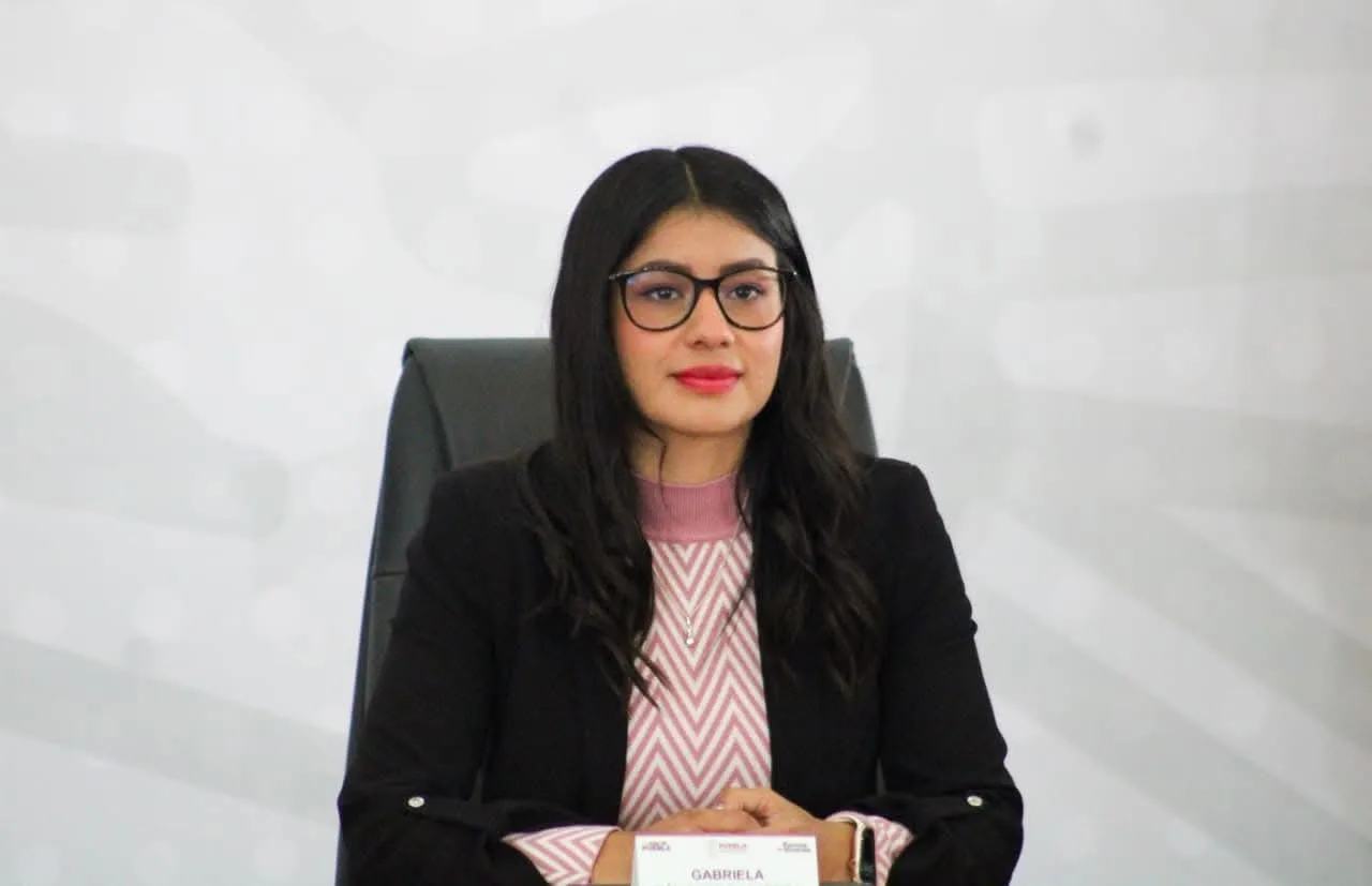 Gabriela “La Bonita” Sánchez se enfoca en pelea por título mundial de boxeo y pide licencia en Gobierno de Puebla