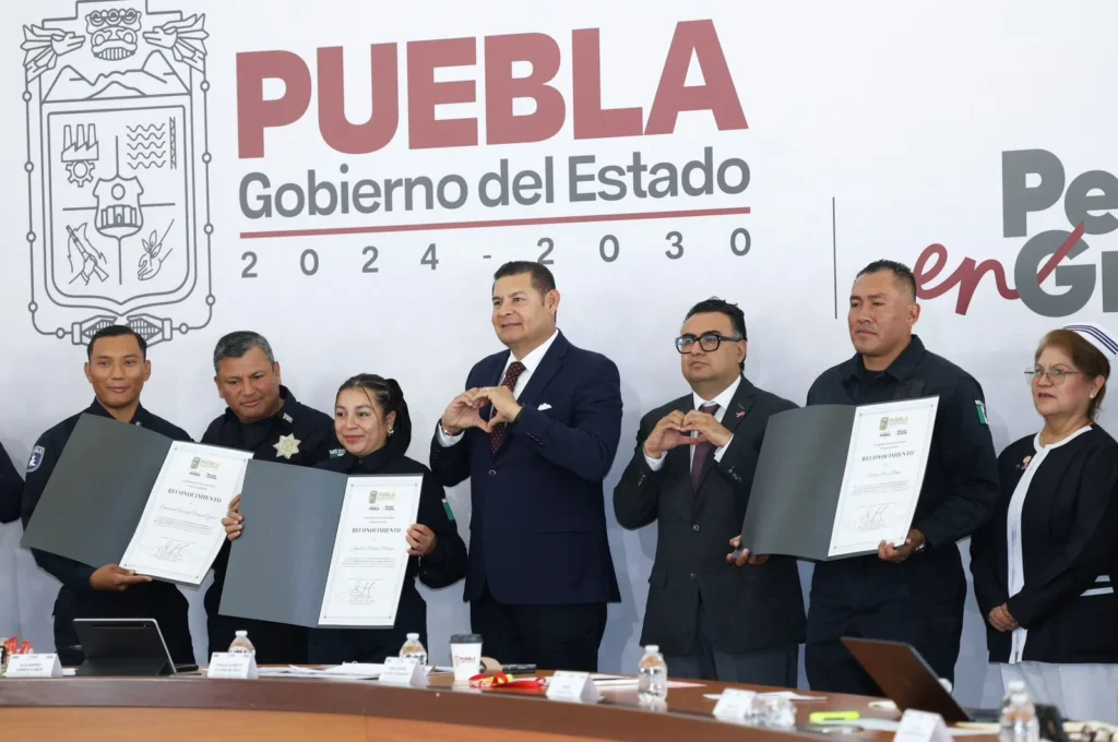 Gobierno de Puebla y SEMAR refuerzan lazos para profesionalizar a las fuerzas policiales