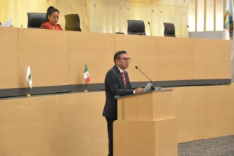 Propone José Luis Figueroa tipificar como fraude a los “montadeudas”