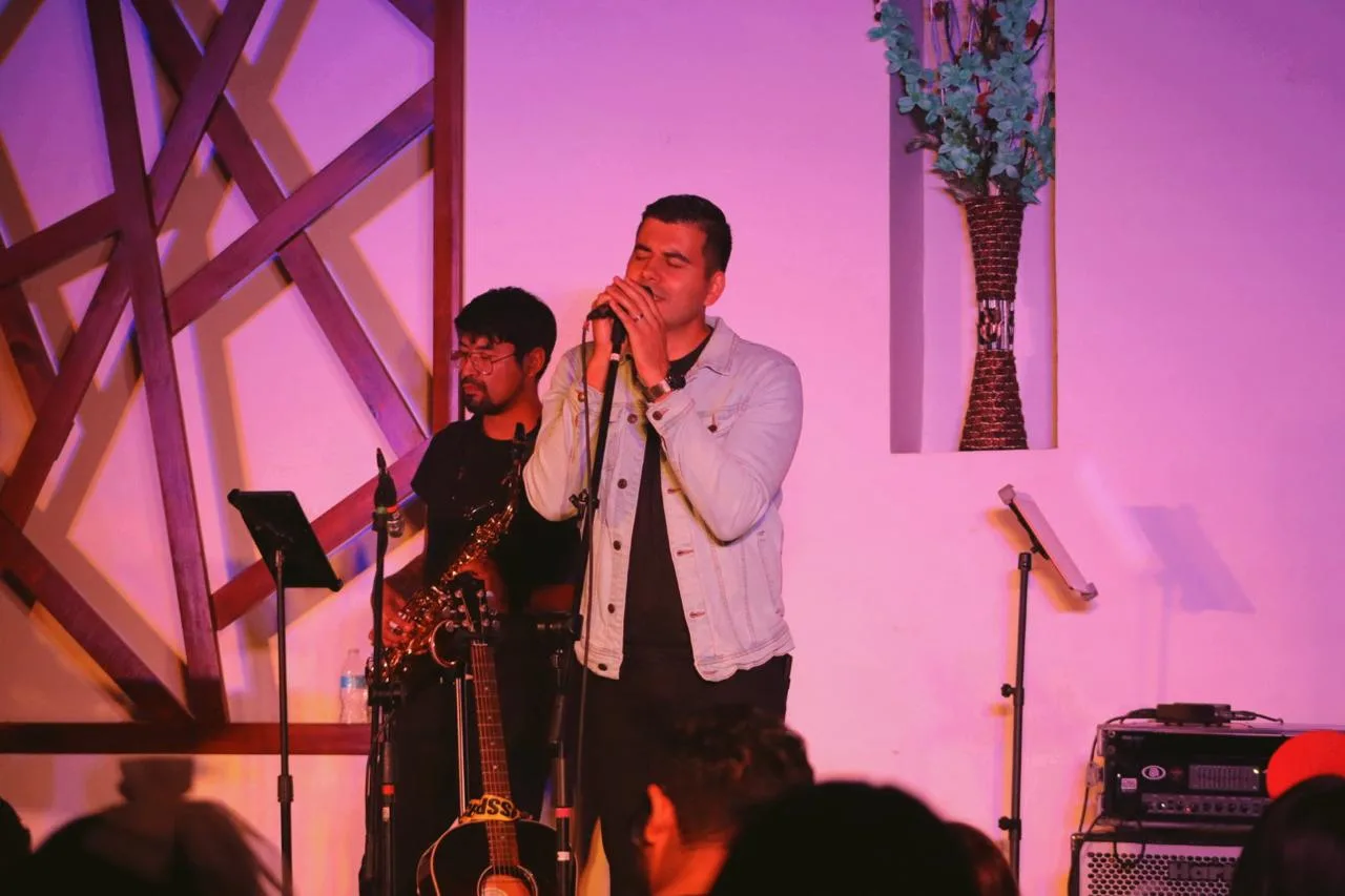 Salvador Aponte conquista Puebla con su gira “Vuelta en U”