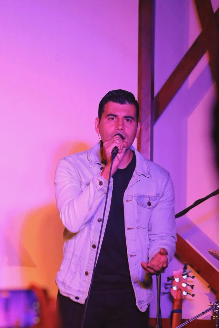 Salvador Aponte conquista Puebla con su gira “Vuelta en U”