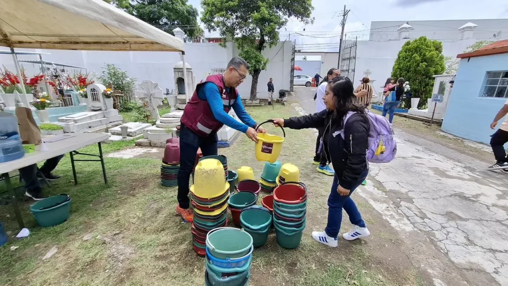 Se estima la afluencia de más de 82 mil visitantes en el Panteón Municipal de Puebla