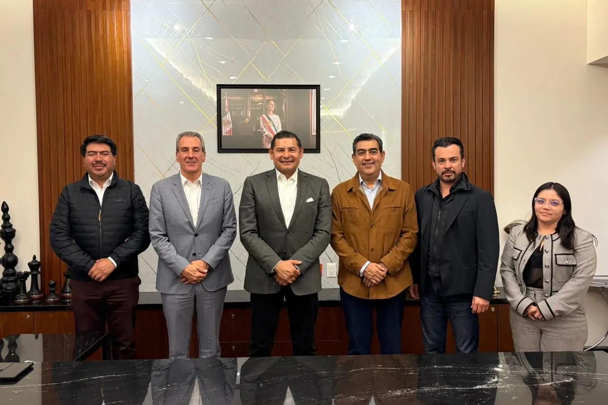 Armenta, Chedraui y Céspedes sostienen reunión interinstitucional en Puebla