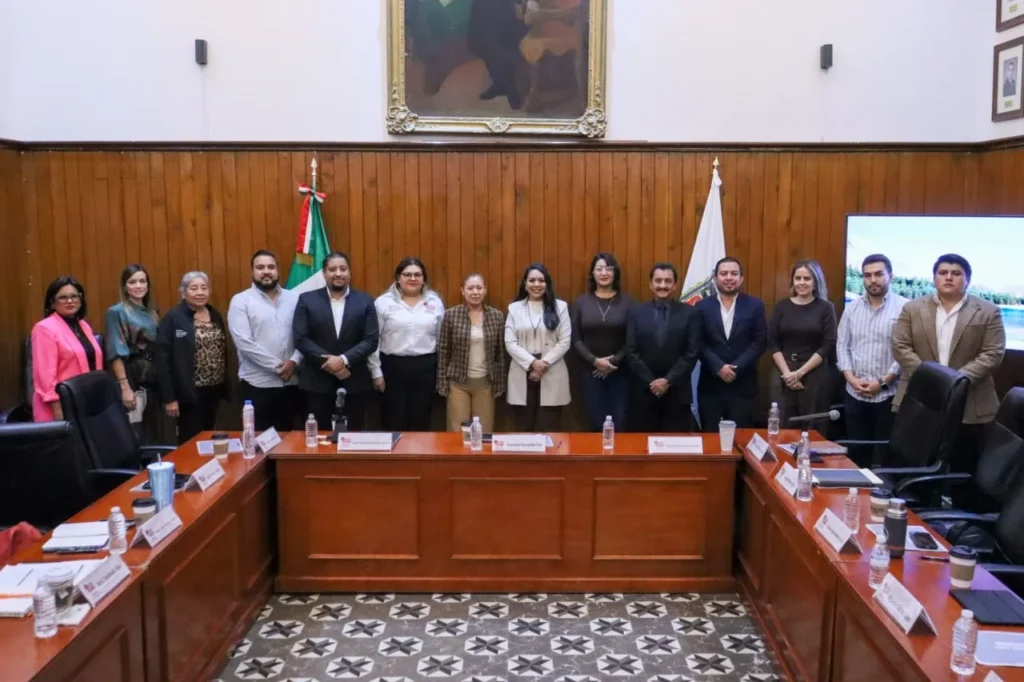 Funcionarios de San Pedro Cholula cumplen con la rendición de cuentas al Cabildo