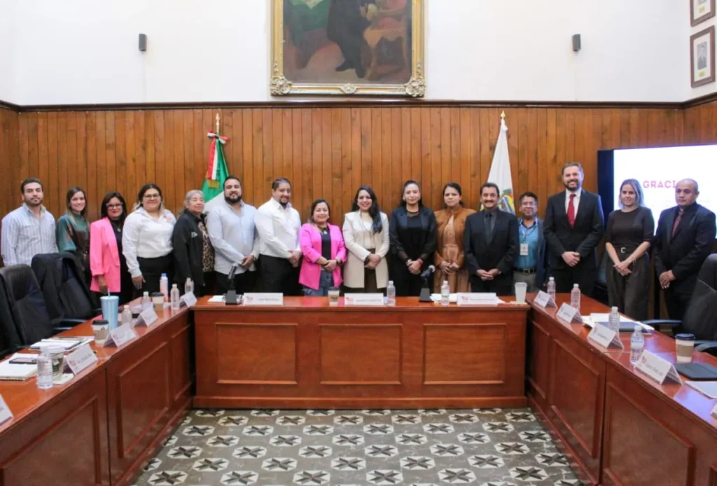 Funcionarios de San Pedro Cholula cumplen con la rendición de cuentas al Cabildo