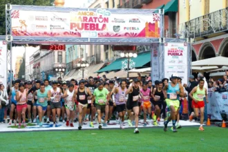 Fiesta deportiva reúne a 20 mil personas en el Maratón de Puebla 2025