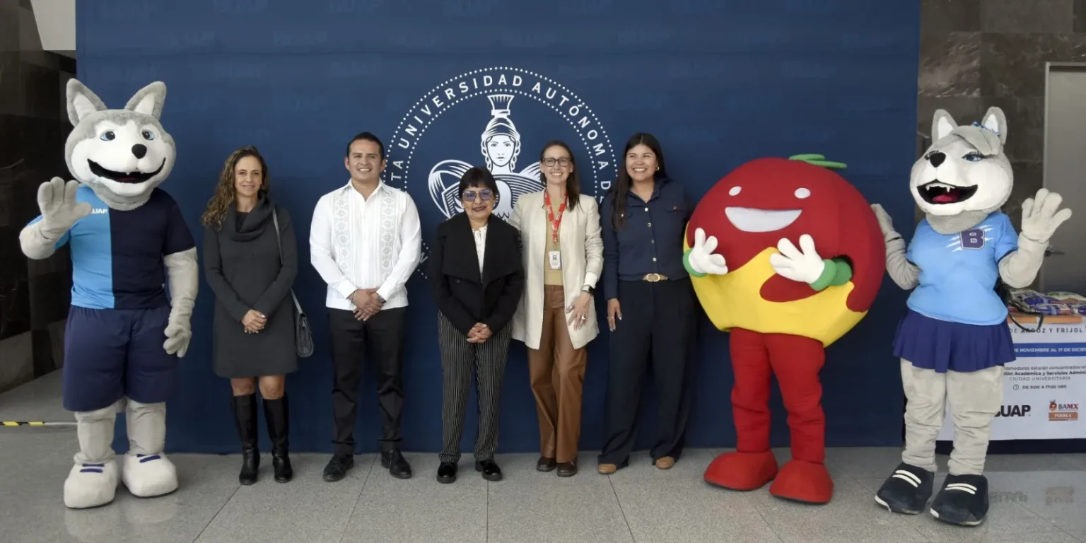La BUAP inicia la campaña Échale los kilos, donación de arroz y frijol 2025