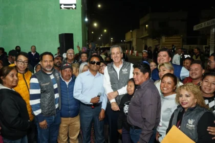 Lleva Pepe Chedraui tecnología LED a la colonia Santa Lucía con Puebla Brilla