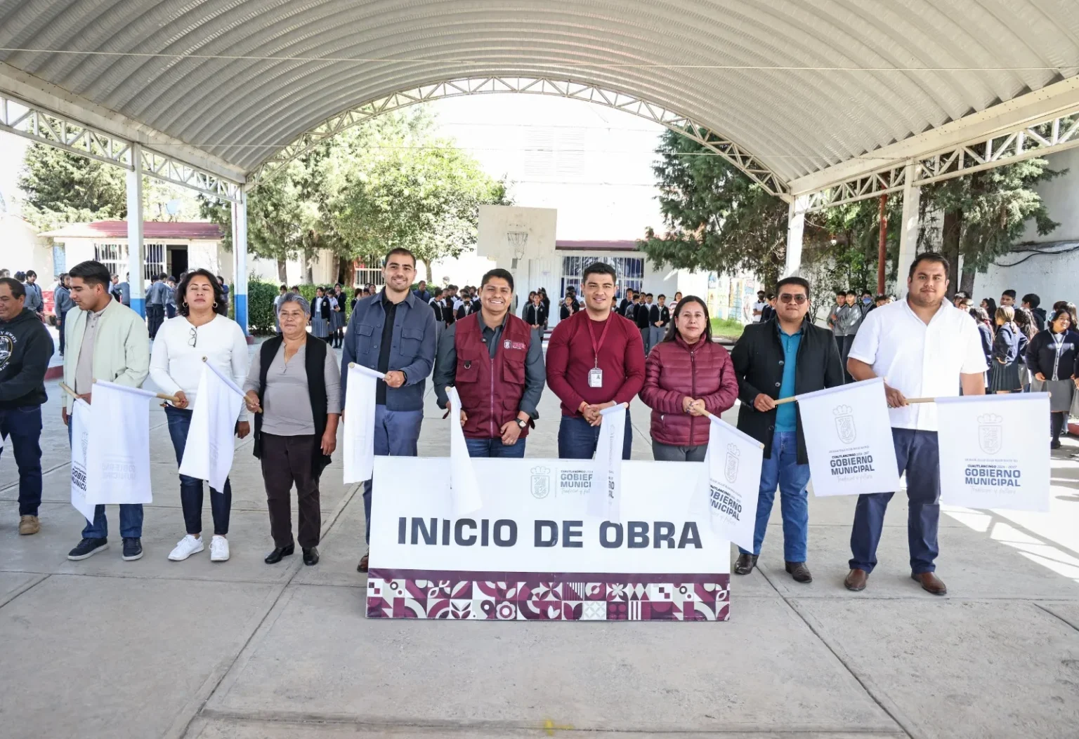 Omar Muñoz inicia obra de captadores pluviales en la Telesecundaria Francisco Alatorre
