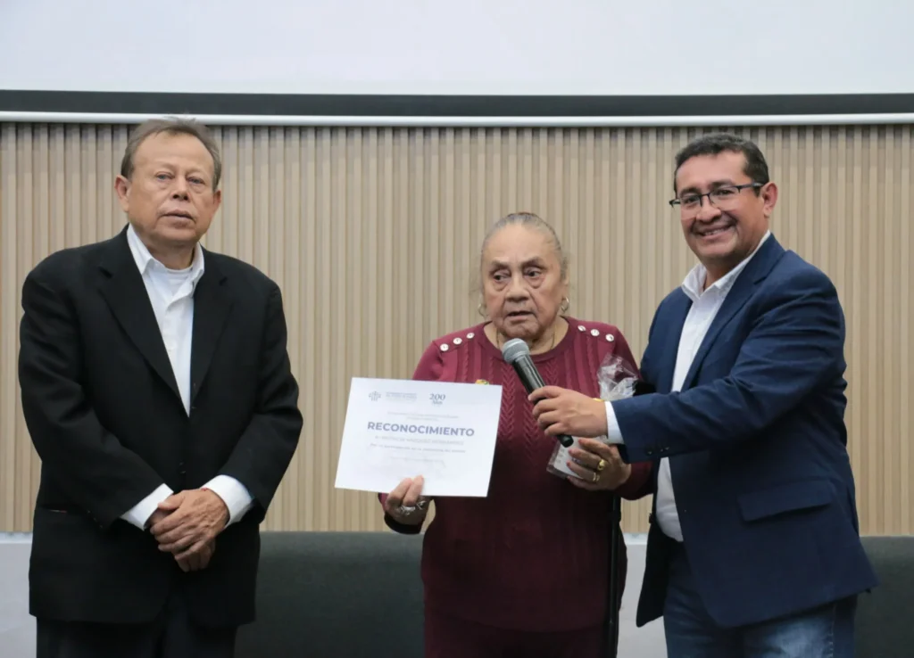 Reconocen en el Congreso labor y contribuciones de mujeres migrantes