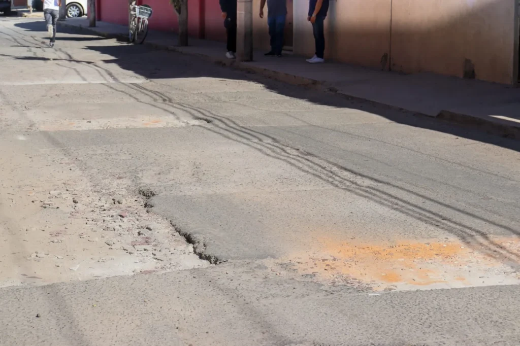 Rehabilita Tonantzin Fernández vialidades olvidadas de San Pedro Cholula