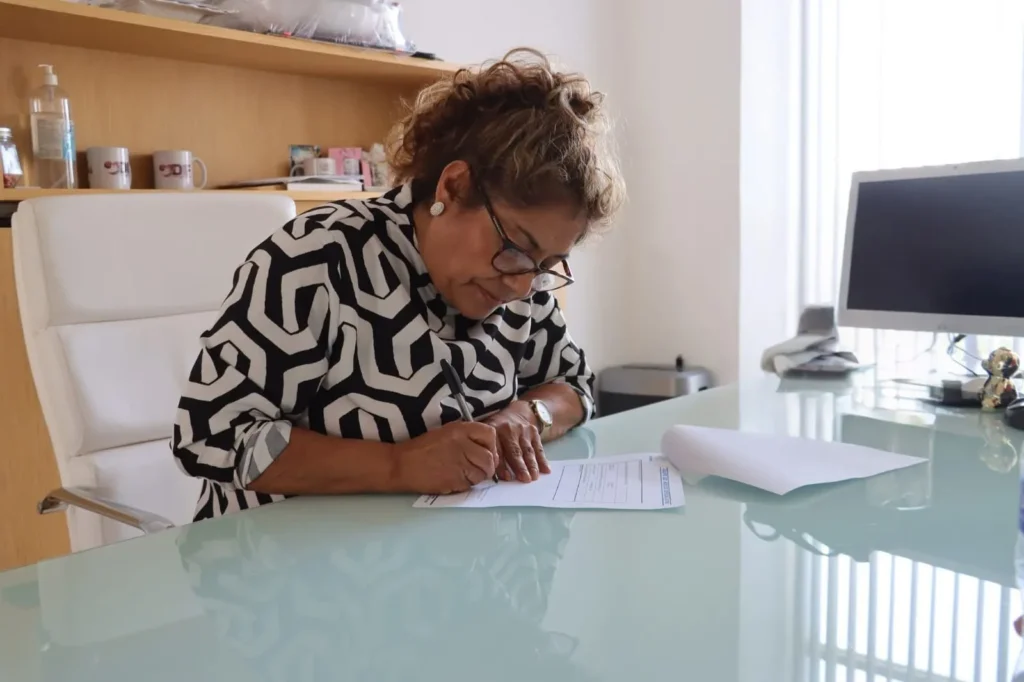 SMDIF Cuautlancingo firma convenio de colaboración con “Médicos Especialistas GRUMESA”