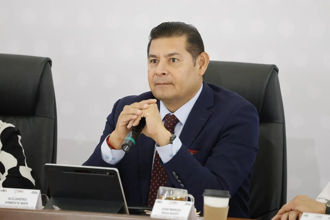 SMT impulsa el programa integral de reordenamiento del transporte público con incentivos y modernización