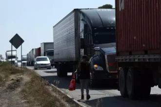 advierten-megabloqueo-autopista-mexico-pue