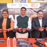 Firma Omar Muñoz convenio de colaboración con la cadena Oxxo para la instalación de “Arcos Naranja”