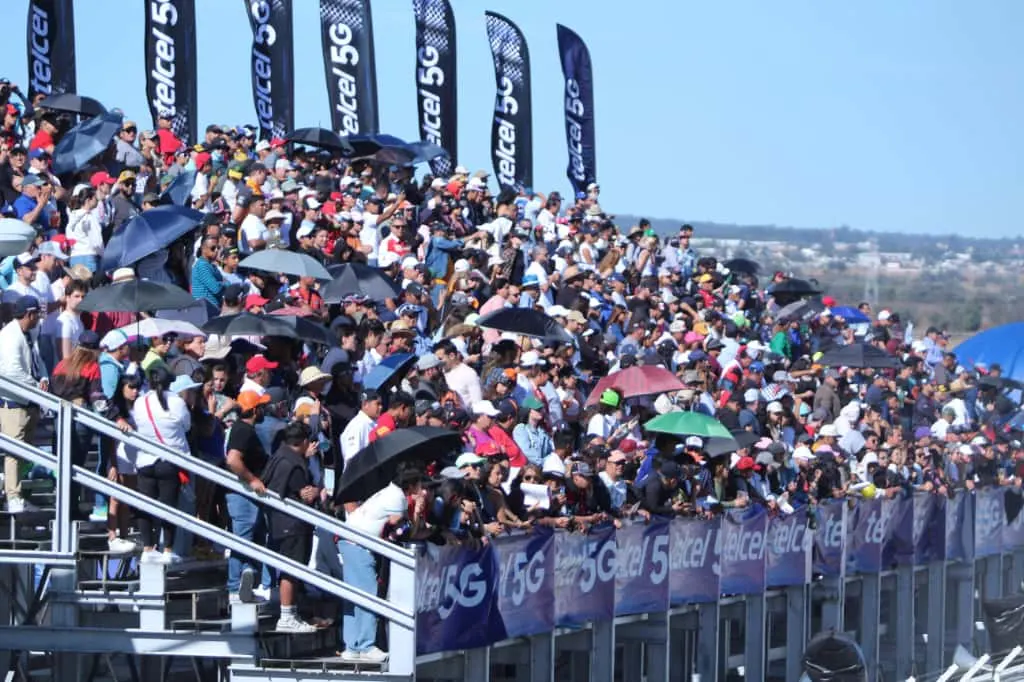 Con éxito se llevó a cabo la carrera NASCAR México Series en Puebla