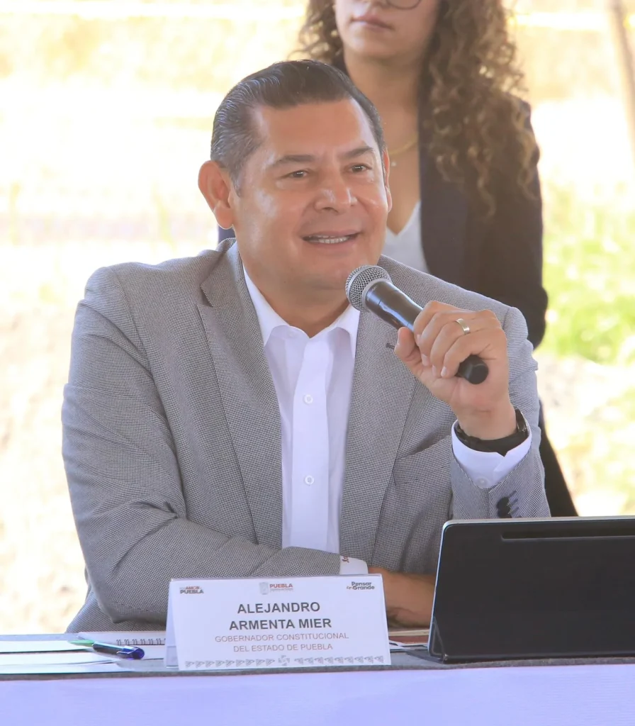 Liam, el último desaparecido tras lluvias en Huauchinango; Sheinbaum llega a supervisar la búsqueda