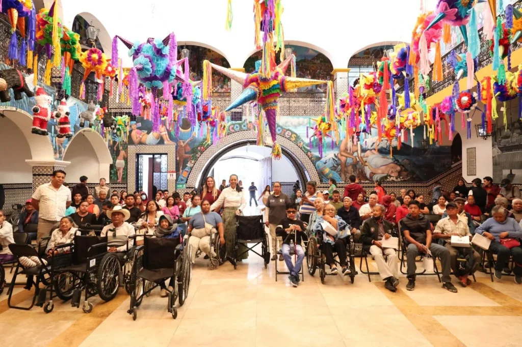 Ariadna Ayala fortalece la inclusión con la entrega de 21 apoyos funcionales en Atlixco