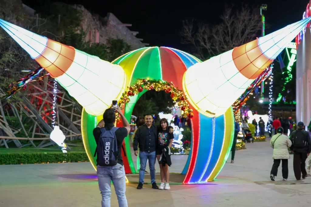 Ariadna Ayala reitera la invitación para vivir la magia de la Villa Iluminada en Atlixco