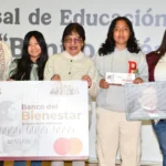 Encabeza Lilia Cedillo entrega de tarjetas de la Beca Universal de Educación Media Superior “Benito Juárez”