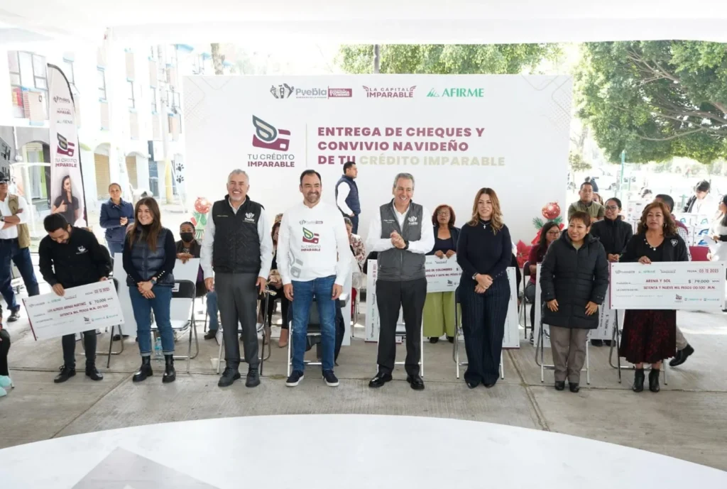 Encabeza Pepe Chedraui entrega de cheques de “Tu crédito imparable” (3)