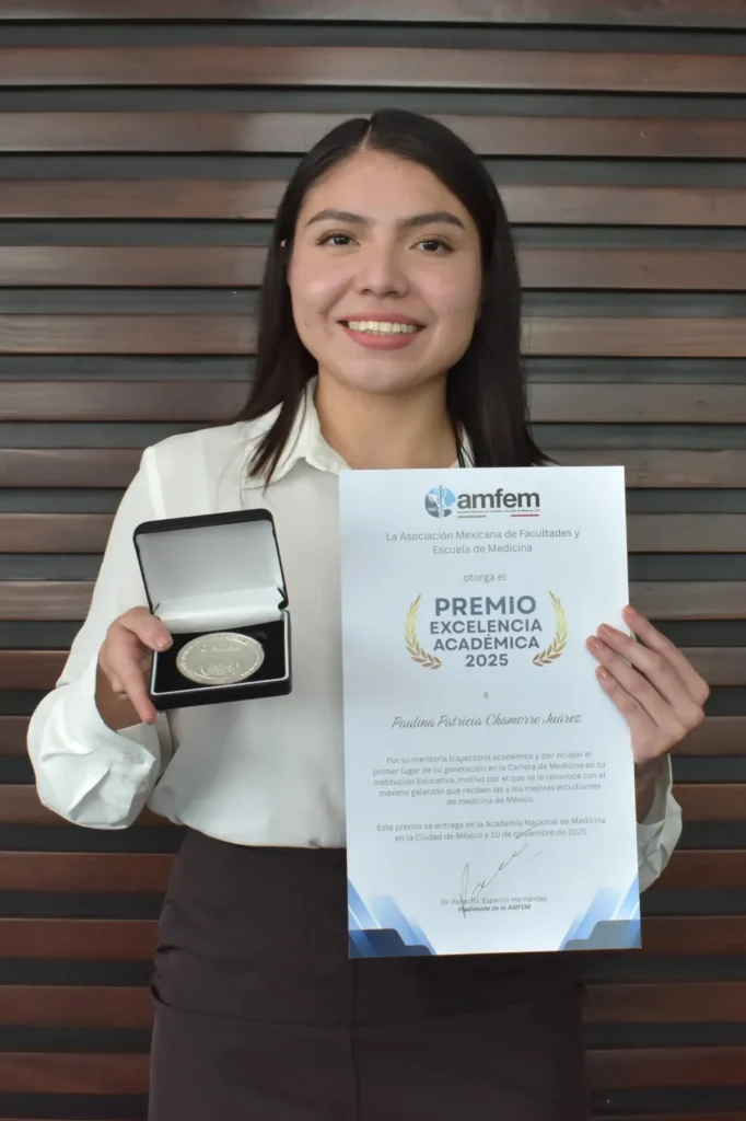 Obtiene pasante de Medicina de la BUAP Premio a la Excelencia Académica 2025