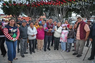 Omar Muñoz inicia el programa “Un Apapacho al Corazón 2025”