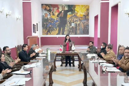 Ariadna Ayala impulsa talleres