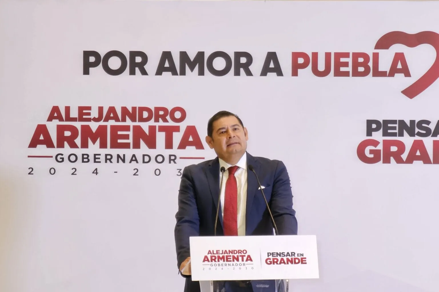 Cambios en el gobierno de se darán de manera natural