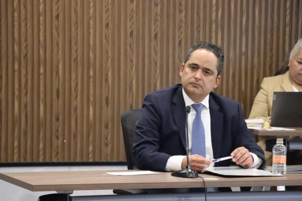 Congreso  entrevista a aspirantes por la de la ASE