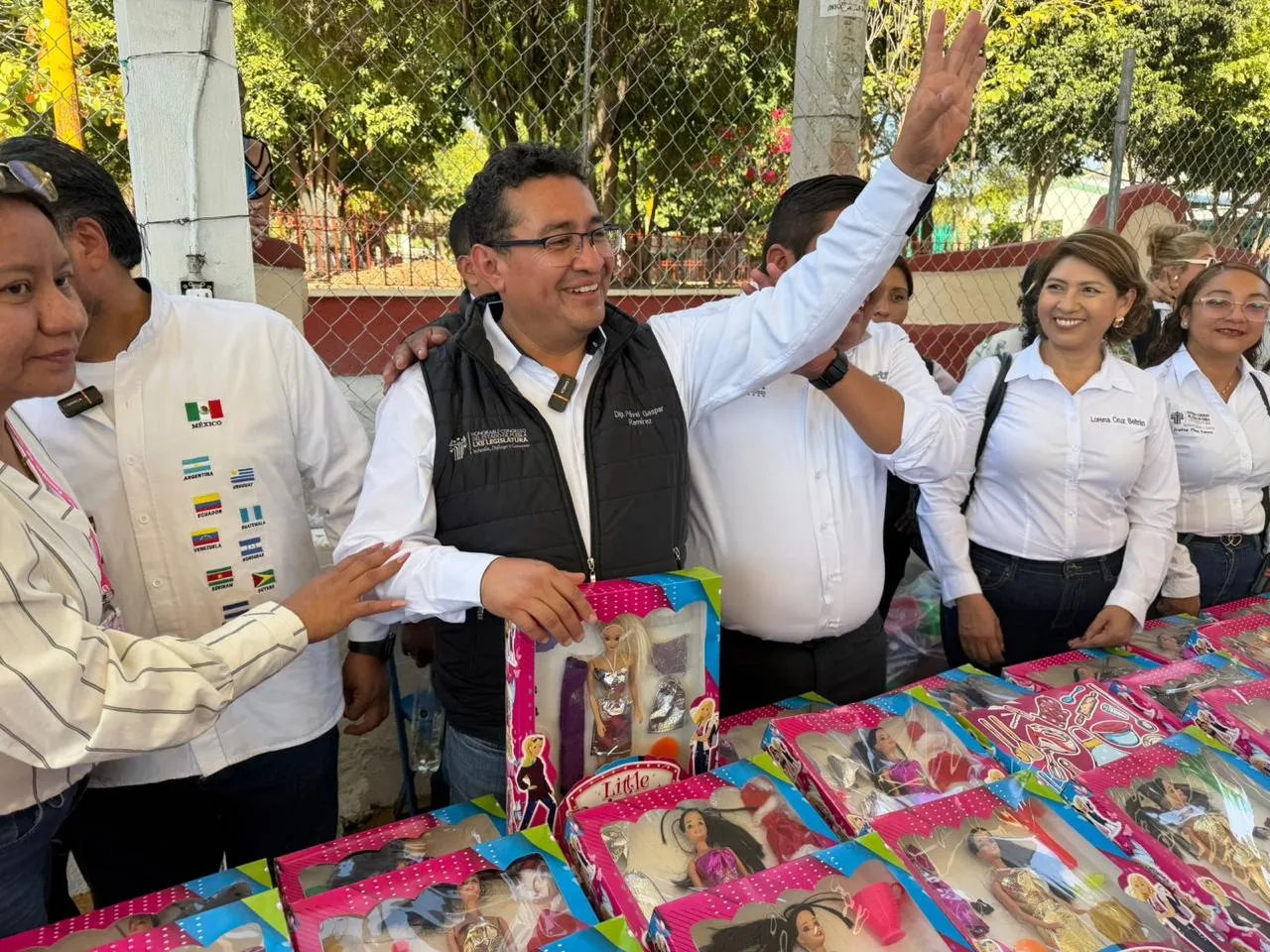 Diputado Pavel Gaspar Lleva Alegría