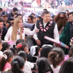 Entrega de juguetes en Puebla beneficia a niñas y niños