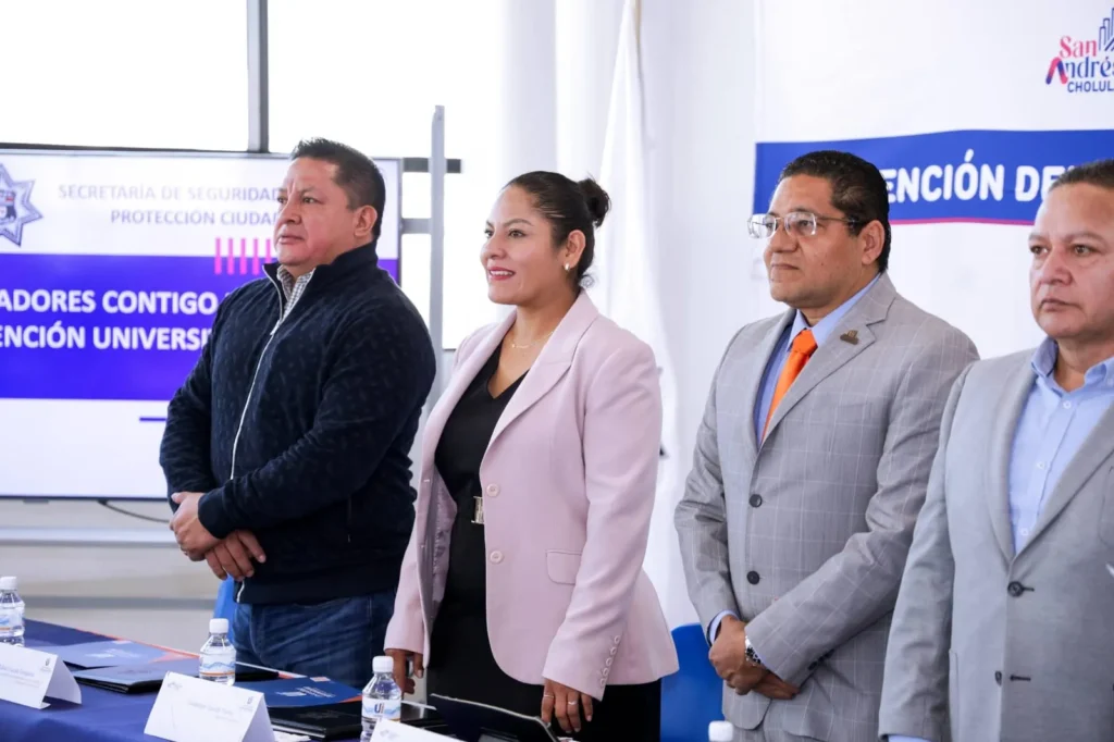 Lupita Cuautle Embajadores universitarios, clave en la construcción