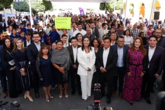 Lupita Cuautle rinde informe trimestral
