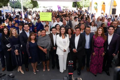 Lupita Cuautle rinde informe trimestral