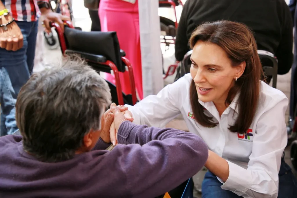 Ofrece DIF apoyos ortopédicos y de movilidad