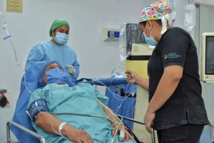 Pepe Chedraui acompaña en la rehabilitación