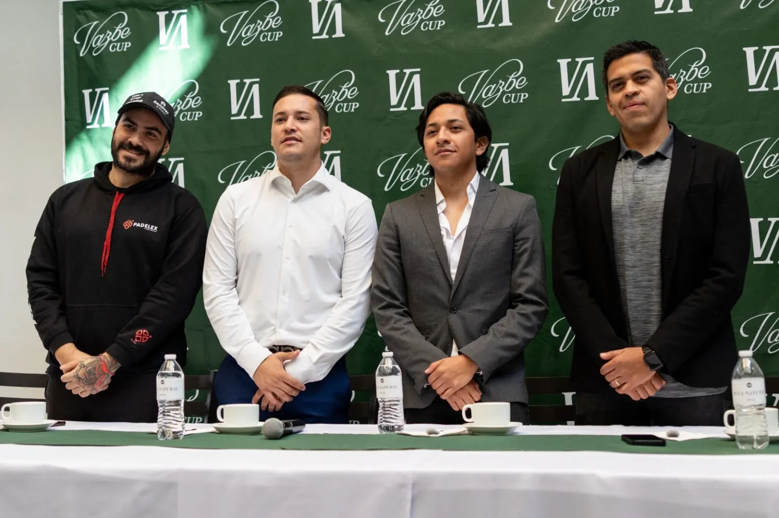 Presentan Torneo de Pádel Vazbe Cup