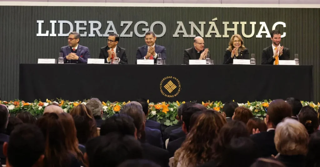 Puebla consolida liderazgo académico con visión humanista
