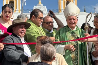 Severiano de la Rosa inauguran la Feria de San Salvador Chachapa