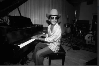 “The Romantic” es el nuevo álbum de Bruno Mars