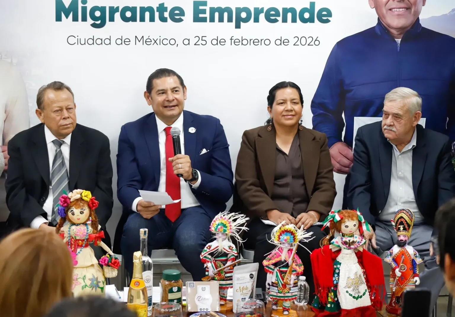 Gobierno estatal fortalece a familias que retornan de EE UU con programa Migrante Emprende