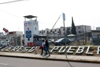 Gobierno impulsa empleos formales para reos en Puebla