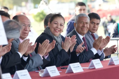 Laura Artemisa Obra Comunitaria atiende rezagos