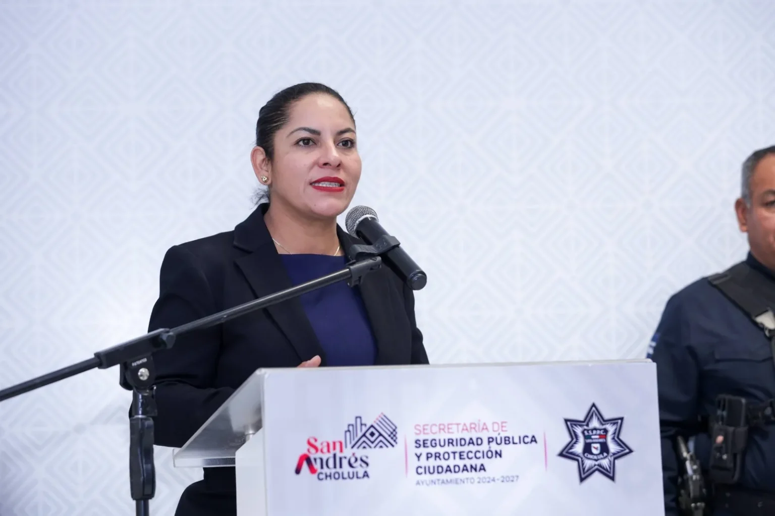 Lupita Cuautle clausura curso estratégico en atención de emergencias