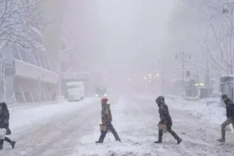 Nueva York colapsa por histórica tormenta invernal