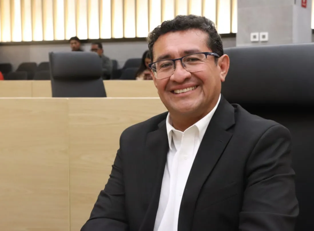 Pavel Gaspar iniciativa para que la planeación educativa
